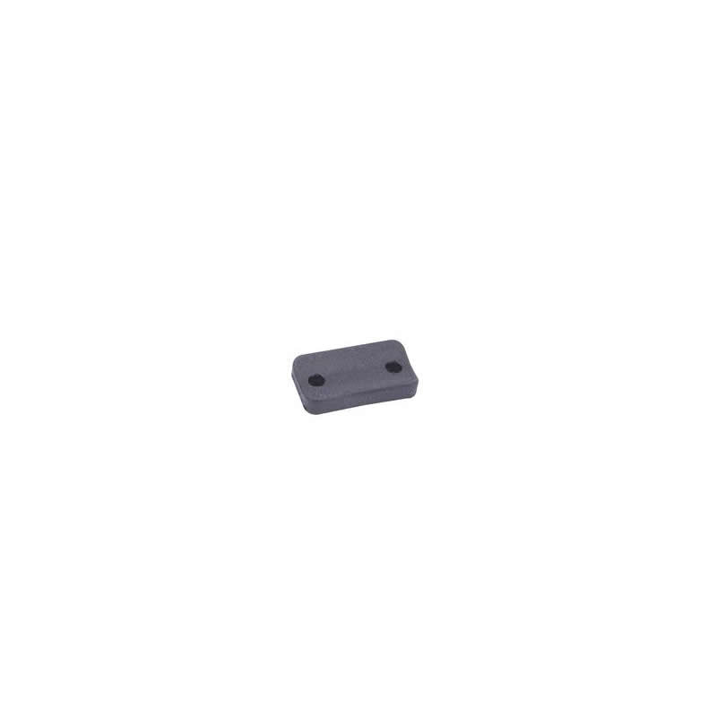 Tail fin spacer